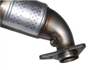 Convertisseur catalytique haute performance en acier inoxydable 409 à montage direct pour Chevrolet Colorado 2.8L 60x70x60mm, fourni par l'usine Yueyang