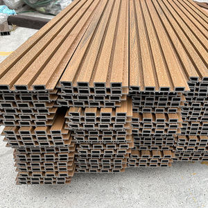 Pannello Murale Impermeabile <span class=keywords><strong>in</strong></span> WPC Rivestimento Esterno Pannelli Compositi <span class=keywords><strong>in</strong></span> <span class=keywords><strong>Legno</strong></span> e Plastica <span class=keywords><strong>per</strong></span> <span class=keywords><strong>Pareti</strong></span> Esterne - Product Image 6
