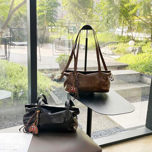 Nouveau Sac Fourre-tout Tendance pour Femme en Cuir Véritable, Style Décontracté Texturé, Sac Boston Porté Épaule pour le Quotidien - Product Image 5