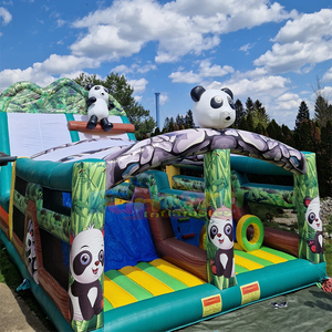 Castillos inflables de panda con tobogán para niños, modelo Pandas orias csuszda es ugralo akadalypalya, con pista de obstáculos. - Product Image 1