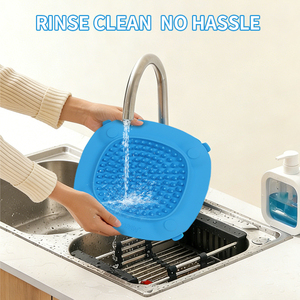 Tappetino in Silicone Anti-ingozzamento per Cani, Tappetino Lenta Alimentazione per Animali Domestici con Ventosa, Ciotola per Cibo Umido e Secco per Cani - Product Image 4