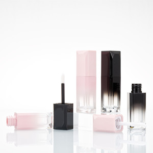 Gradient DIY Lip Glaze Rouge À Lèvres Tube Vide Moulé Par <span class=keywords><strong>Injection</strong></span> Transparent Brillant À Lèvres Tube Cosmétiques Tube Marchandises - Product Image 2