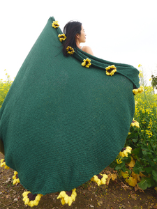 Mới 2025 OEKO-TEX bữa ăn tối đẹp Hoa Vòng <span class=keywords><strong>Polyester</strong></span> Acrylic pha trộn Quà Tặng dệt kim ném bó hoa chăn WD - Product Image 2