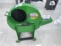 Mini broyeur de bananier électrique-hachoir à tige de banane pour les besoins d'élevage domestique