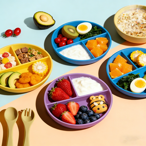 Ensemble de vaisselle en silicone avec ventouse et logo personnalisé, style minimaliste, couleur personnalisable, <span class=keywords><strong>assiette</strong></span> d'alimentation anti-fuite, vaisselle pour bébé - Product Image 1