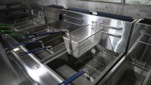 <span class=keywords><strong>Friteuse</strong></span> professionnelle à <span class=keywords><strong>gaz</strong></span> de qualité commerciale OUTE 25L+25L sur pied, 8 brûleurs, 4 paniers, grande capacité pour restaurant - Product Image 3