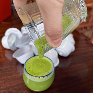 Vente en gros de poudre de thé instantané frais, capsules de matcha au lait de coco compatibles avec <span class=keywords><strong>Dolce</strong></span> <span class=keywords><strong>Gusto</strong></span>, capsules de café et de thé matcha en vrac - Product Image 3