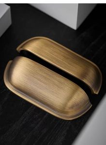 热销实心古董黄铜厨房拉手青铜橱柜拉手贝壳拉手 - Product Image 2