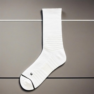 Nanjiren Basketball Socks Crew 93g Thickened Sweat-Absorbent Custom Logo - Product Image 4