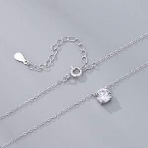 Collier pendentif femme en argent sterling 925 de haute qualité Solitaire VVS1 Moissanite 6mm certifié GRA - Product Image 5