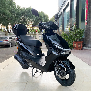 2025 nouveau conçu M12 essence <span class=keywords><strong>Scooter</strong></span> 65 km/h vitesse maximale refroidi par Air frein à disque avant 4 temps moteur puissant <span class=keywords><strong>adulte</strong></span> cyclomoteur - Product Image 5