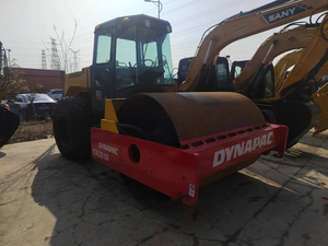 Grande remise Dynapac CA251D Rouleau compresseur d'occasion pour la construction Fonctions puissantes avec moteur et composants du noyau de la pompe - Product Image 4