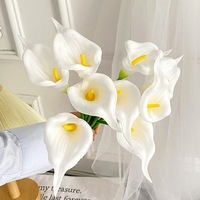 Hochwertige Künstliche PU Calla-Lilie Künstlicher Blumenstiel Modern Modisch Elegante Deko-Blume für Innenräume Hochzeit Abschlussfeier