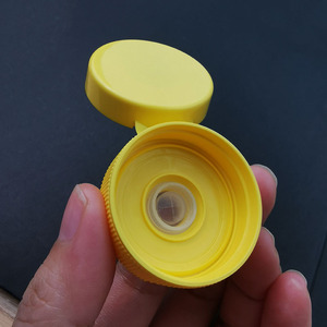 Smooth Surface <b>Bottle</b> Lid 38mm <b>Squeeze</b> Shampoo <b>Bottle</b> Flip Top Cap 38-400 Plastic Flip Cap - Product Image 3
