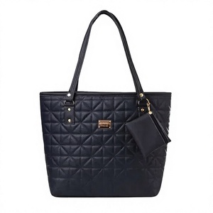 Sac fourre-tout en cuir véritable pour femme Fana Jade, bleu marine matelassé, fermeture ouverte, doublure en polyester, grande capacité, usage quotidien estival - Product Image 3
