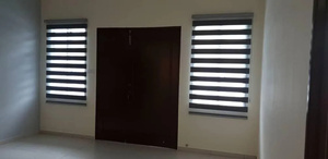 Elegante Persiana Zebra EX02, Cortina de Doble Tira para Ventana de Cafetería, Decoración con Control de Reflejos - Product Image 6