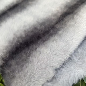 <span class=keywords><strong>Tissu</strong></span> <span class=keywords><strong>en</strong></span> peluche imitation fourrure de <span class=keywords><strong>lapin</strong></span>, <span class=keywords><strong>tissu</strong></span> <span class=keywords><strong>en</strong></span> flanelle pour vêtements, jouet pour animaux de compagnie, <span class=keywords><strong>tissu</strong></span> <span class=keywords><strong>en</strong></span> peluche unilatéral pour coussins, couvertures ZTM05 - Product Image 4