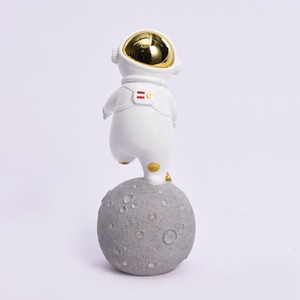 Lively <span class=keywords><strong>Chubby</strong></span> Pedal Luna Conejo Astronauta Artesanía Decoración Dormitorio Regalo Escultura de resina - Product Image 4