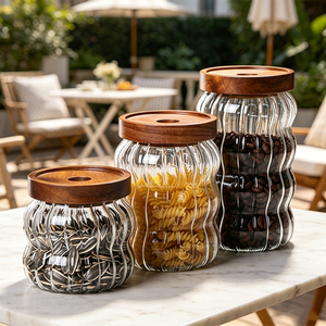 Venta al por Mayor de Frascos de Vidrio para Almacenamiento de Alimentos de 340 ml, 550 ml y 700 ml con Tapa de Madera de Acacia Oscura para Té, Granos de Café, Dulces - Product Image 6