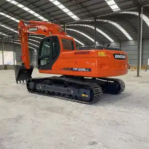 Spedizione gratuita di alta qualità, buone prestazioni, aspetto nuovo usato escavatore originale DOOSAN DX 225 LC