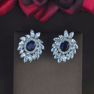 HIBRIDE yeni varış kübik zirkonya kulak manşet saplama küpe kadınlar için moda renk çiçek Brincos boucled oreille toptan E-861 - Product Image 2