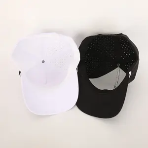 卸売カスタムラバーパッチロゴ5パネルゴラスポリエステル防水スポーツロープ帽子高品質レーザーカットホール野球帽