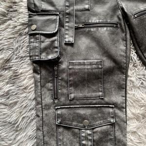 DENIMGUYS <span class=keywords><strong>Pantaloni</strong></span> in <span class=keywords><strong>Ecopelle</strong></span> Personalizzati da Uomo Stile Vintage <span class=keywords><strong>con</strong></span> Tasche Multiple - Product Image 5