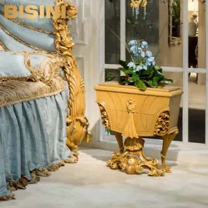 Design antico stile francese palazzo reale camera da letto impiallacciata comodino di lusso artigianale in legno intagliato comodino comodino
