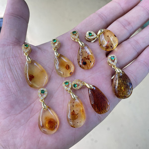 All'ingrosso <span class=keywords><strong>naturale</strong></span> di alta qualità intarsio di rame <span class=keywords><strong>ambra</strong></span> <span class=keywords><strong>ciondolo</strong></span> per le donne del partito gemma regalo - Product Image 3