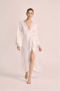 <span class=keywords><strong>Robe</strong></span> de chambre longue en satin pour femmes 8282, <span class=keywords><strong>robe</strong></span> de chambre kimono avec bordure en dentelle, <span class=keywords><strong>robe</strong></span> de mariée/des demoiselles d'honneur en soie - Product Image 2