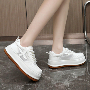 Chaussures de sport pour femmes à lacets, antidérapantes, respirantes, en maille, à plateforme, tendance mode, ajourées, style universitaire, pour étudiantes - Product Image 3