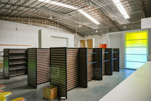 Kit de resina de diseño de exhibición de <span class=keywords><strong>tienda</strong></span> de juguetes, estantes de exhibición de juguetes personalizados, estante de supermercado de Metal, exhibición giratoria de juguete - Product Image 5