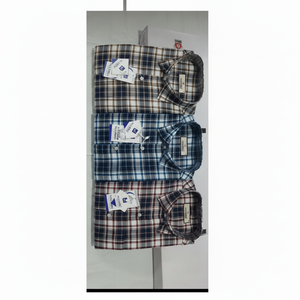 เสื้อเชิ้ตแขนยาวลายสก็อตคลาสสิกสำหรับผู้ชายและผู้หญิง - Product Image 1