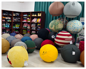 Housse <span class=keywords><strong>de</strong></span> chaise-ballon <span class=keywords><strong>de</strong></span> yoga pour <span class=keywords><strong>la</strong></span> gym, le fitness, l'équilibre, l'accouchement, le bureau et le travail assis, avec <span class=keywords><strong>ceinture</strong></span> <span class=keywords><strong>de</strong></span> transport pratique – Offre Spéciale - Product Image 1