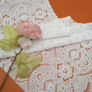 Nouveau style de dentelle française brodée florale, dentelle de luxe en coton, tissu en polyester pour vêtements et textiles - Product Image 4