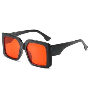 Gafas de Sol Retro de Moda 2021 con Degradado, Montura Grande, Protección UV400, Gafas de Sol Cuadradas Extra Grandes para Mujer - Product Image 6