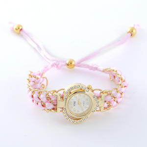 Reloj explosivo con incrustaciones de diamantes para mujer, <span class=keywords><strong>cadena</strong></span> de color en forma de corazón a la moda, reloj de cuarzo para mujer, reloj de pulsera trenzado - Product Image 3