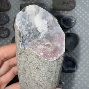 ควอตซ์สีชมพู คาลซีโดนี อโปฟิลิเย คริสตัลสีธรรมชาติ จีโอดคลัสเตอร์ ตัวอย่างจากอินเดีย สำหรับศาสนาและสไตล์แห่งความรัก - Product Image 3