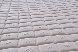 <span class=keywords><strong>Matelas</strong></span> Moderne Respirant en Coton Biologique et Lin Naturel avec Couche de Rembourrage 3D à Haute Élasticité, Ensaché Individuellement, Silencieux, Qualité Hôtelière - Product Image 4