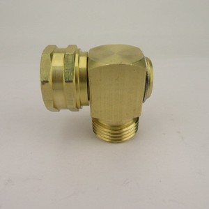 Solid Brass Hose Elbow Connector 90 Degree For Garden Hose Fitting With Swivel Design Durable Kink Protector - Product Image 3