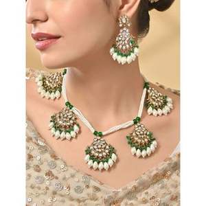 Ensemble collier ras du cou et boucles d'oreilles perles vertes Kundan pour femmes indiennes bijoux pour mariage fête bouddhiste religieux - Product Image 2