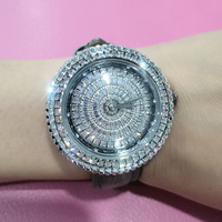 Montre à quartz pour femme en zircon, cadran rond en cristal de 33 mm, bracelet en cuir souple, étanche, montre-bracelet de luxe pour soirée et robe de soirée