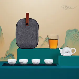 Керамический дорожный чайный набор