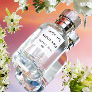 Aloof Rose 50ml Eau de Toilette Florale Liquide Parfum Longue Durée 24H avec Rose <span class=keywords><strong>Vanille</strong></span> Cardamome pour Femme - Product Image 2