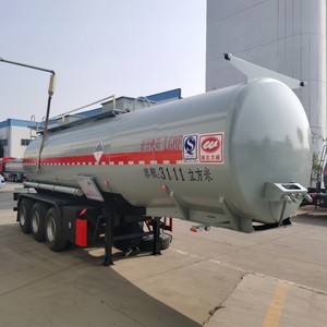 Semi-remorque citerne personnalisée de 30 000 L pour liquides chimiques, en acier inoxydable avec revêtement plastique, pour sodas et acides, à vendre - Product Image 6