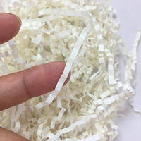 Papier d'emballage en gros, double face, papier artisanal, coupe ondulée, garniture déchiquetée, 1-3 mm, pour boîtes cadeaux, avec matériaux recyclés, emballage