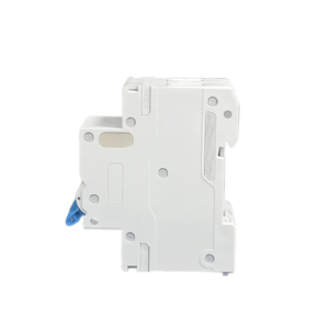 Disjoncteur industriel CC Linziele B80DC-2P en cuivre, protection Li, 5-63A, 2P, 2 phases, 500VDC, 6kA, montage DIN pour PV - Product Image 3