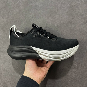 Chaussures de course GEL-NIMBUS 28 pour hommes et femmes, respirantes, amortissantes, rehaussantes, en maille, pour le test de remise en forme sur le campus - Product Image 1