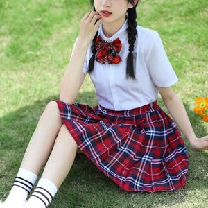 ชุดเครื่องแบบนักเรียนระดับประถมศึกษาและมัธยมศึกษาเสื้อสีขาวแขนสั้นกระโปรงลายสก๊อตสำหรับเด็กผู้หญิงพร้อมโลโก้ตามสั่ง - Product Image 4