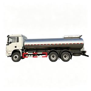 Camión Cisterna para Leche L3000 6x4 de 20000 Litros y 20 m³, Grado Alimenticio, Acero Inoxidable 304, Aislado, para Transporte de Productos Lácteos - Product Image 1